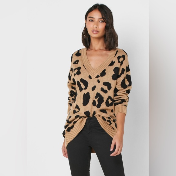 Forever 21 Leopard Tunic Sweater - Picture 4 of 4